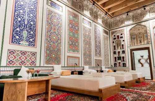 Bukhara Province House | Barlos Noyob