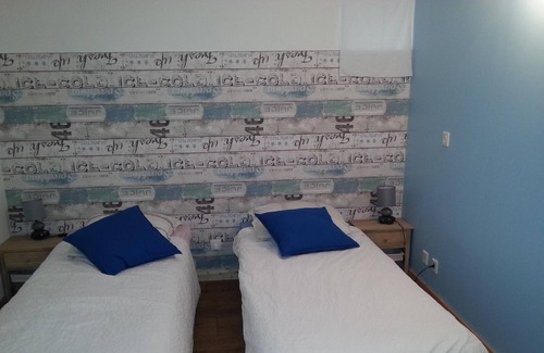 Grosbreuil House | Barn for 8 people 15 km from the sea