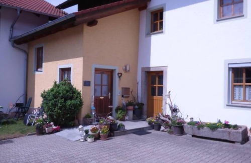 Chamerau Apartment | Barrierefreie Wohnung (55 qm) im Erdgeschoss für 1-2 Personen