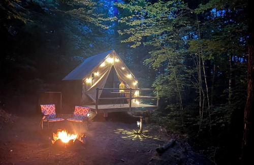 St. Johnsbury RV Rental | Base Camp Glamping @ Hidden Ridge