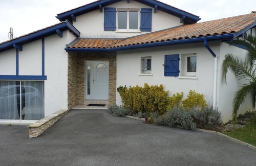 Mouguerre House | Basque Coast: beautiful modern villa with swimming pool