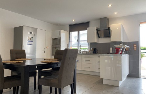 Mios House | Bassin d'Arcachon: Nice house with garden