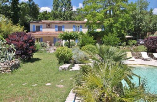Cotignac Villa | bastide derroc