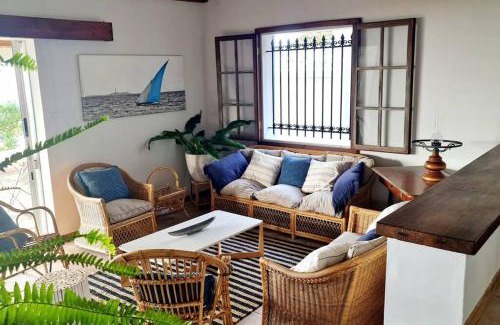 Blue Bay Villa | Bastide sur Mer with LOV