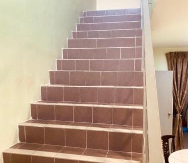 Hulu Selangor House | Batang kali Home stay on the Hill