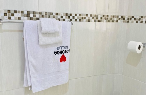 Matabeleland North Bed & Breakfast | BaTonga Villa