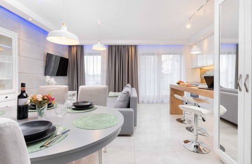 Kamienna Gora Apartment | Batorego 7 | Apartment| center of Gdynia | Parking