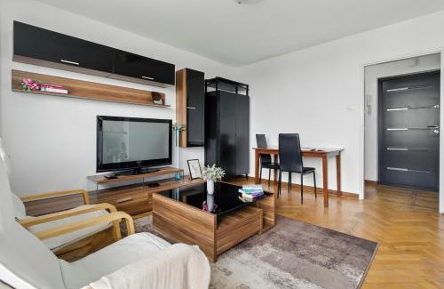 Mokotow Apartment | Batorego by Solarento