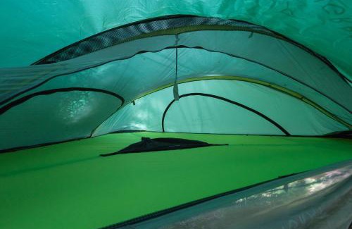 Regen Bed & Breakfast | Baumzelt im Wald