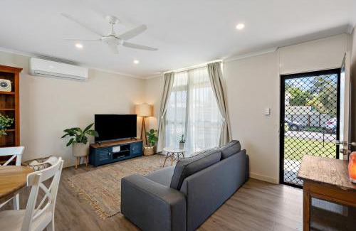 Deception Bay House | Bay Breeze