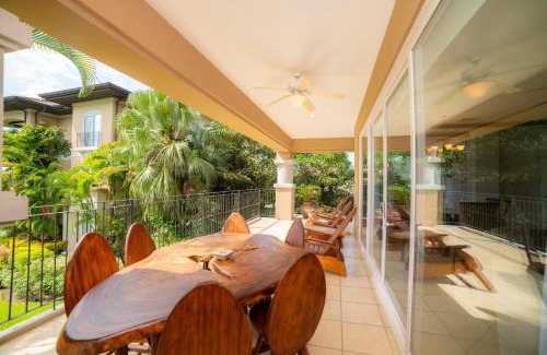 Herradura Apartment | Bay Residence 8C 3 bdr Ocean View in Los Suenos