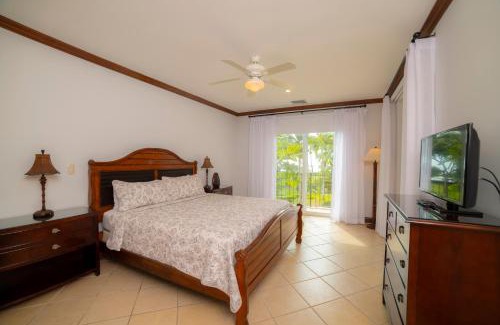 Herradura Apartment | Bay Residence 8C 3 bdr Ocean View in Los Suenos