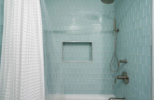 Roseville - Fleet Ridge House | Bay Skyline | Hot Tub + Fire Pit | Point Loma