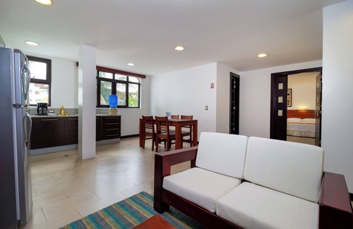 Bahia de la Academia House | BAY VIEW HOUSE