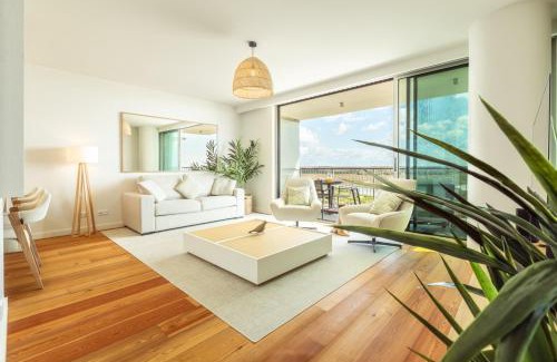 Armacao de Pera Apartment | Bayline Algarve Apt – Beachfront, Spa, Lagoon View