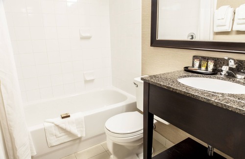 Red Deer Hotel | Baymont by Wyndham Red Deer