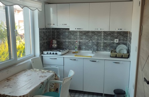 Ezine Apartment | Bazyel Apart Otel