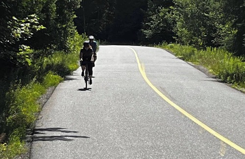 Sainte-Lucie-des-Laurentides Apartment | Beautiful, bright, brand-new room in the heart of the Laurentians