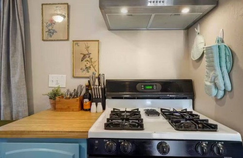 Point Loma House | Beach Bungalow w/Free Parking Sunset Cliffs