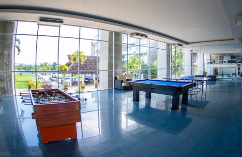 Puente del Mar Apartment | Beach Club, Palapa & Pool 3BR Acapulco