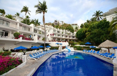 Peninsulas de Santiago House | Beach department