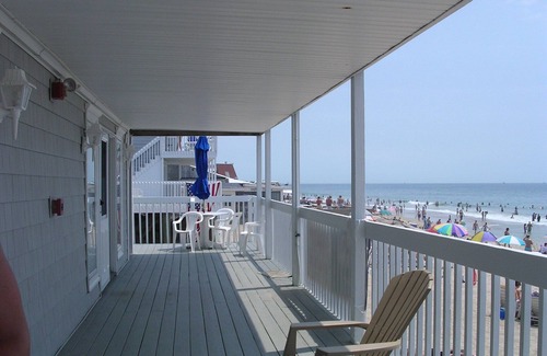 Misquamicut Condo | Beach Front 2 Bedroom 1 Bath Condo with complete kitchen and outdoor barbeque
