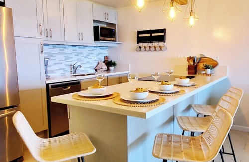 Punaluu Condo | Beach Front Condo w/Beautiful Sunrises on Private Sandy Beach + Turtles + Perfect Snorkel Spot