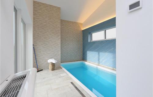 Lembruch House | Beach Front Home In Lembruchdümmer See