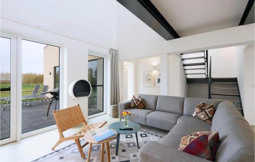 Lembruch House | Beach Front Home In Lembruchdümmer See