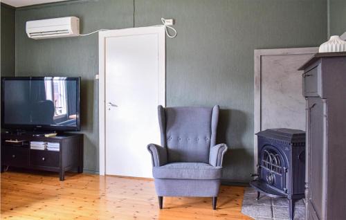 Samnanger House | Beach Front Home In Tysse With Wifi