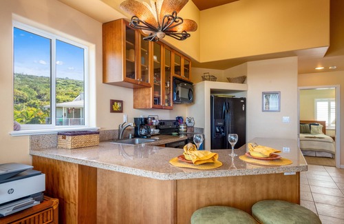 Kahaluu Bay Condo | Beach Front Ocean View Top Floor Luxury Penthouse!