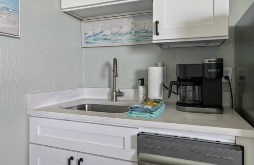 Pirates Beach House | Beach Haven- Overlook the gulf!