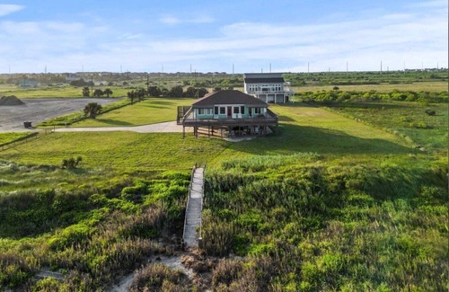 Pirates Beach House | Beach Haven- Overlook the gulf!