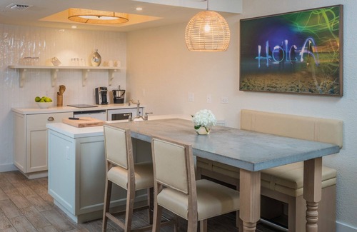 Belle Vista Apartment | Beach House Suites by the Don CeSar