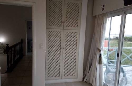 Manatiales House | Beach just across the street; pubs, restaurants, flea markets