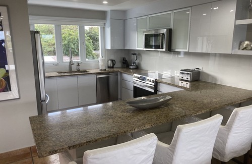 Cabezas Villa | BEACHFRONT > 5 STAR > 2 LEVEL PENTHOUSE VILLA > MAGNIFICENT PANORAMIC VIEWS