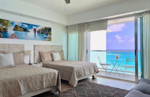 Punta Cancun Apartment | Beachfront Apartment by Andiani Travel