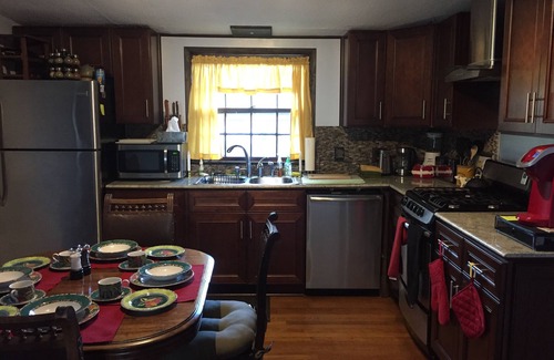 Dunkirk Condo | Beachfront Historic home 2br/1Ba apt. w/ Steam Shower, WiFi, Netflix, Disney+