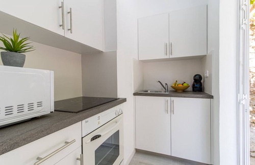 Cala en Porter Apartment | ❤ BEACHFRONT & JACUZZI ❤ Casa 4Brothers