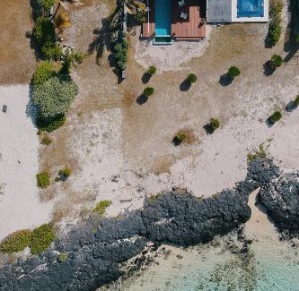 Poste Lafayette Apartment | Beachfront Luxury Apartment- Poste La Fayette