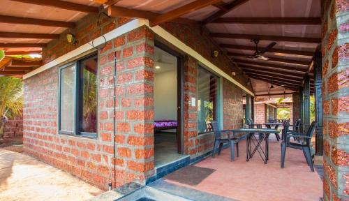 Ganpatipule Villa | Beachfront Villas