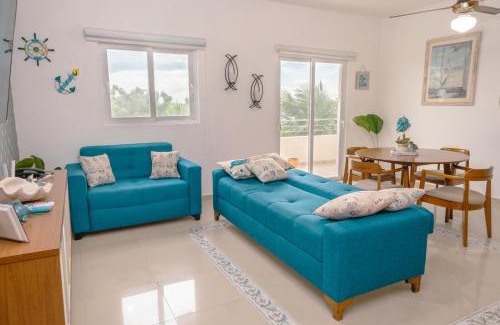 Villas Del Mar Apartment | Beachside Hideaway 2BR 2B Apt w Pool Balcony And Elevator