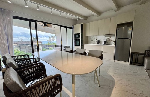 Choeng Mon Villa | Beachside Residence