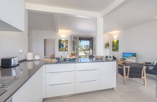 Sainte-Anne House | Beachside Starfish