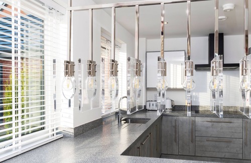 Sheringham House | Beachwood Retreats, Brand New 5 Bed House, 15 minute walk to beach