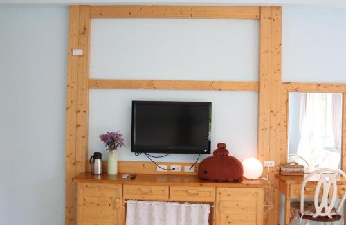 Puli Bed & Breakfast | Bear Meets Moose Homestay B&B