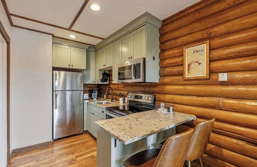 Coalville Cabin | Bear River Retreat | Pool | Hot Tub | Snowmobiling