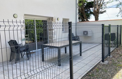 Maslacq House | Béarn between sea and mountains