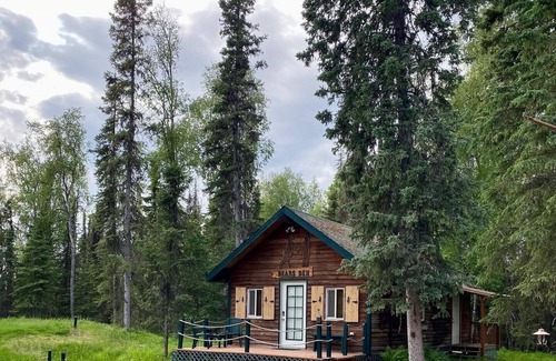 Ridgeway Cabin | Bears Den.
