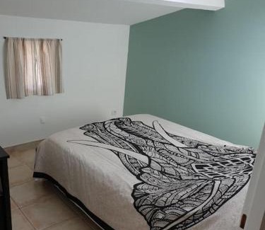 Cabries Apartment | Beau duplex lumineux sur jardin